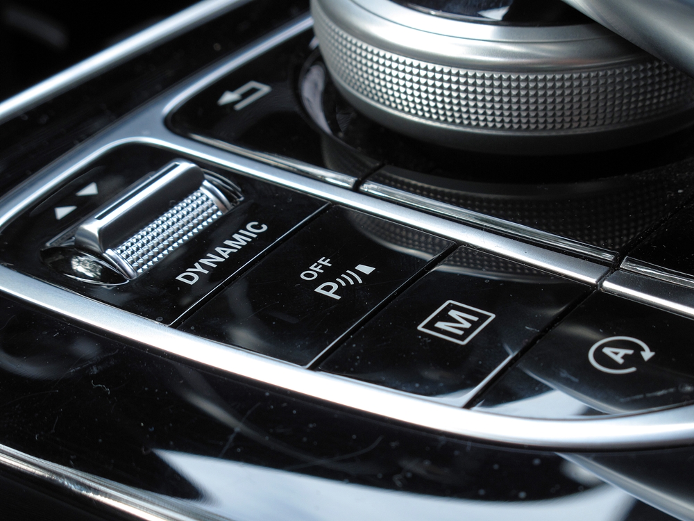 犯規 Mercedes-Benz GLC 300