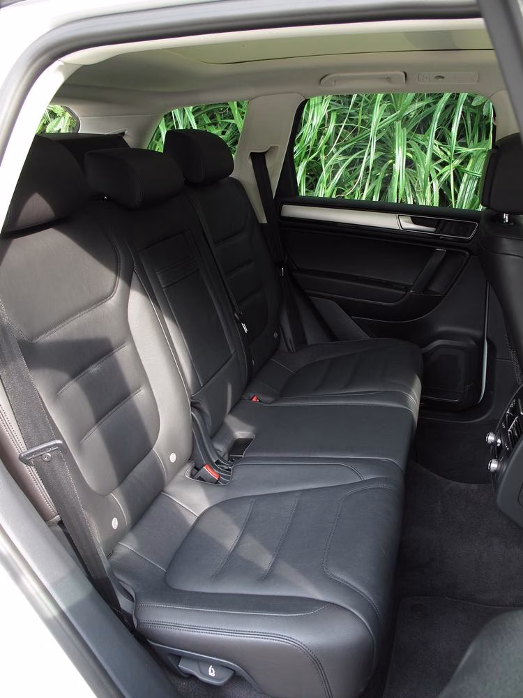 獷武型士  Volkswagen Touareg V6 BMT 4Motion R-Line