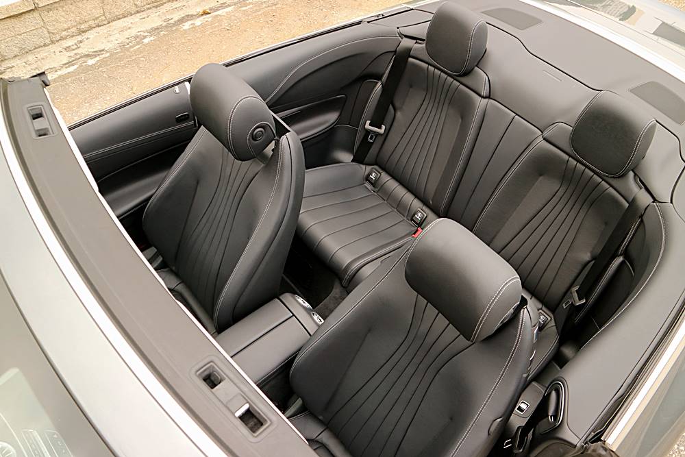 男人的浪漫 Mercedes-Benz E 300 Cabriolet