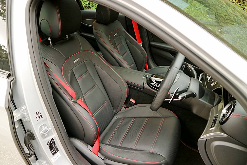 直六回歸 Mercedes-AMG E 53 4MATIC