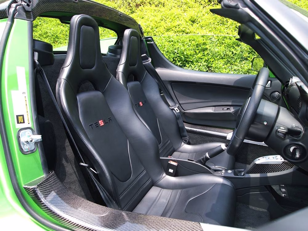 省招牌 Tesla Roadster Sport 2.5