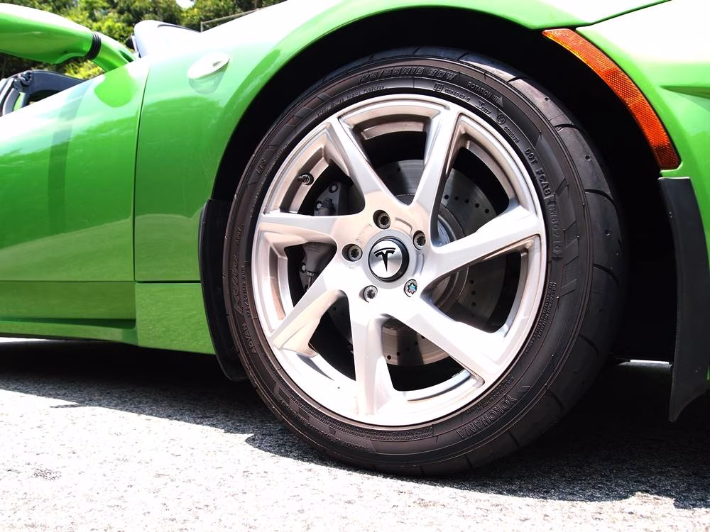 省招牌 Tesla Roadster Sport 2.5
