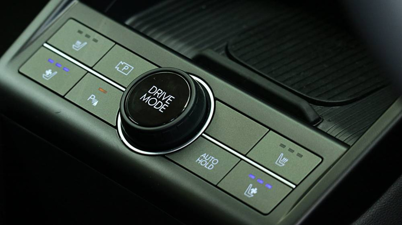 科幻一新 Hyundai Kona Electric Range+