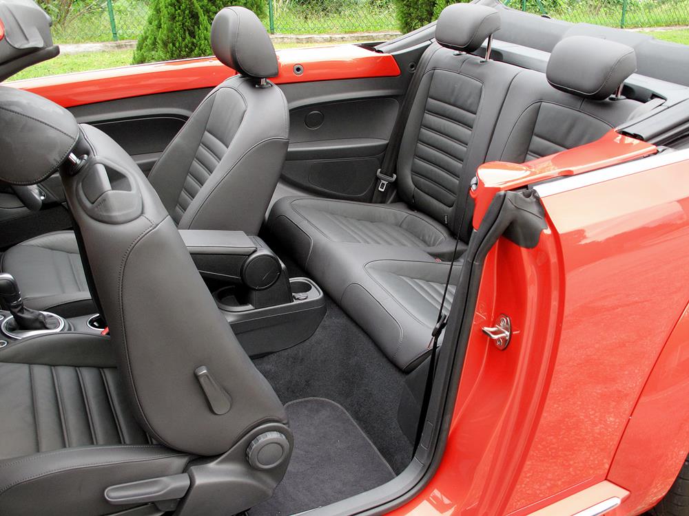 笑住揸 Volkswagen Beetle Cabriolet 1.4 TSI