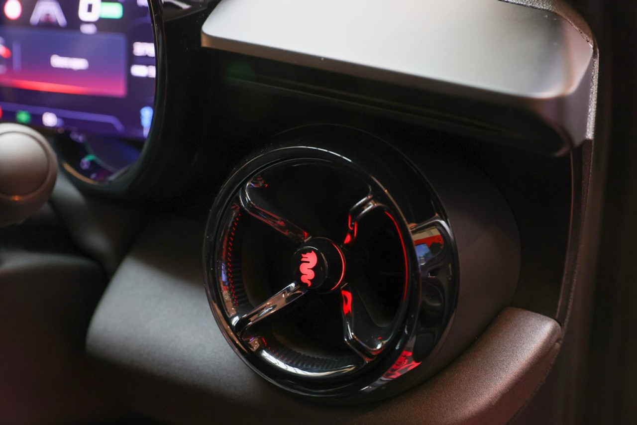 純電愛快 Alfa Romeo Junior