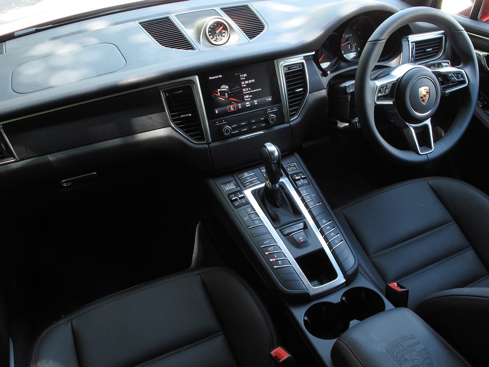 老虎仔 Porsche Macan GTS