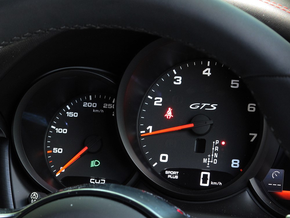 老虎仔 Porsche Macan GTS