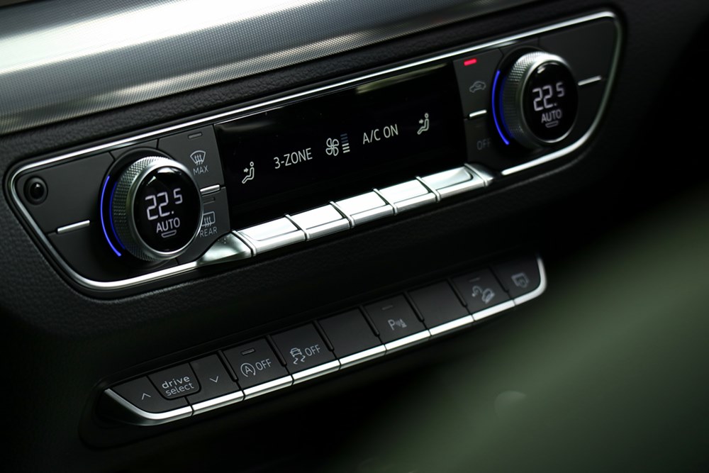 舒服晒 Audi Q5 45 TFSI quattro