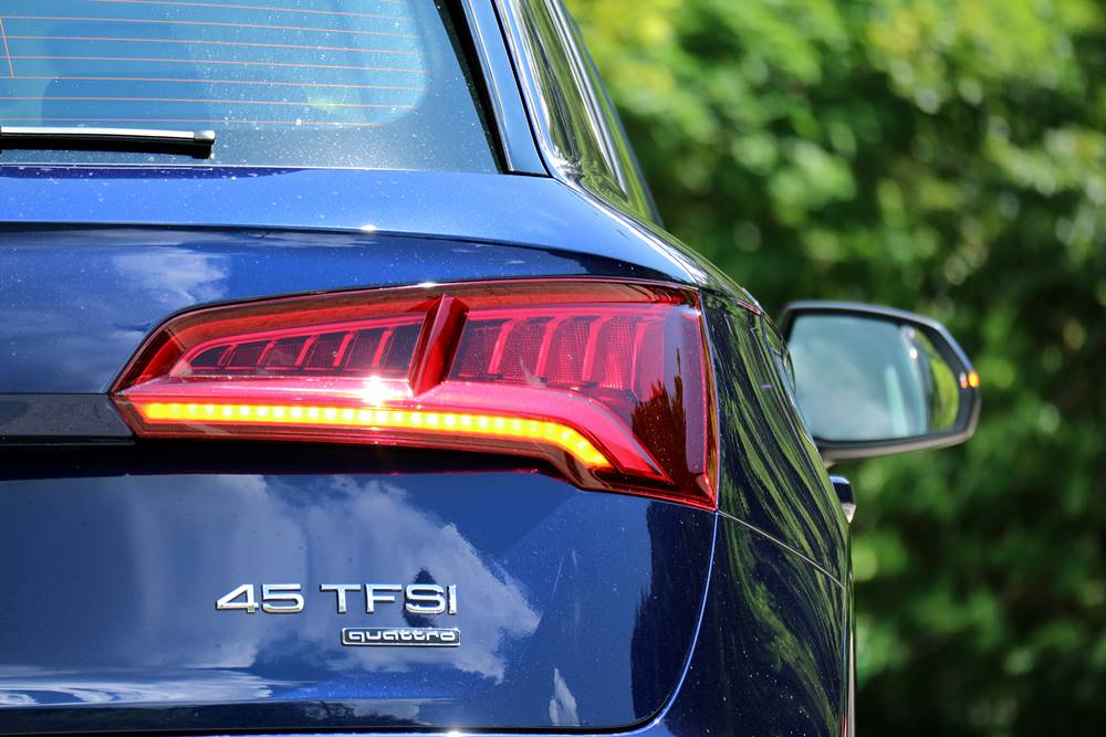 舒服晒 Audi Q5 45 TFSI quattro