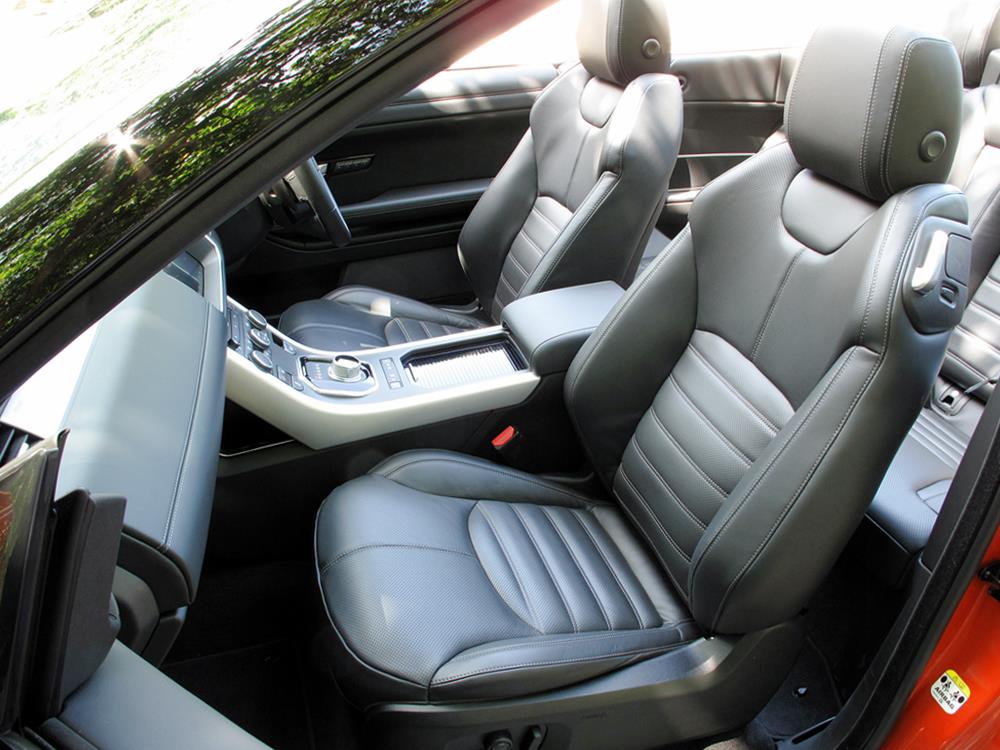 苦候四年 Range Rover Evoque Convertible