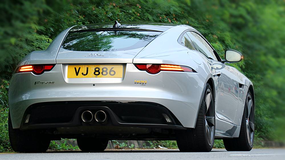 被馴化的傲慢 Jaguar F-Type 400 Sport Coupé