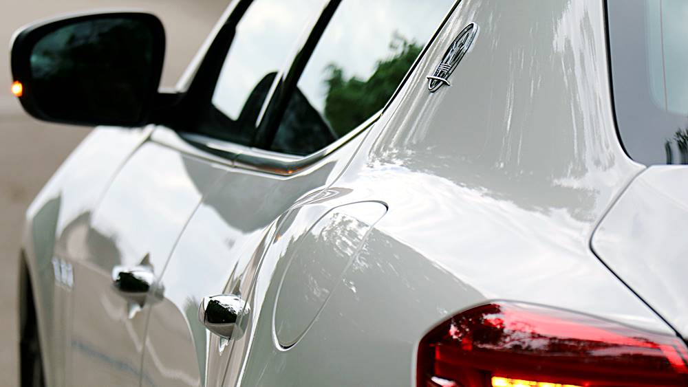 誘惑 Maserati Ghibli