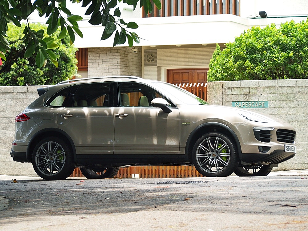 賺到盡 Porsche Cayenne S E-Hybrid