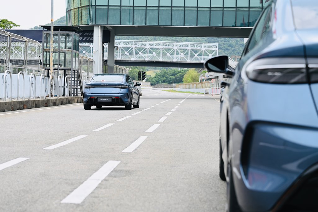 賽道測試BYD Seal AWD