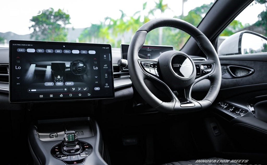 賽道測試BYD Seal AWD