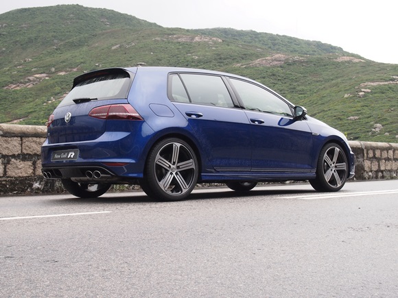 超級小鋼炮 - 2014 VW Golf R
