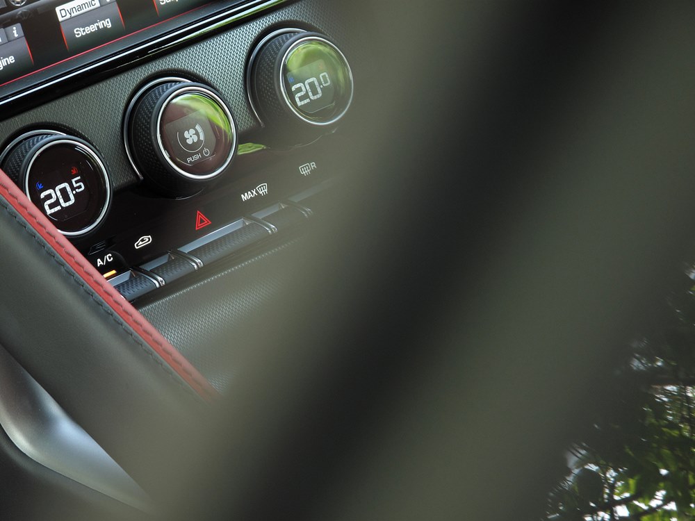 野性驚豔 Jaguar F-Type S Coupé