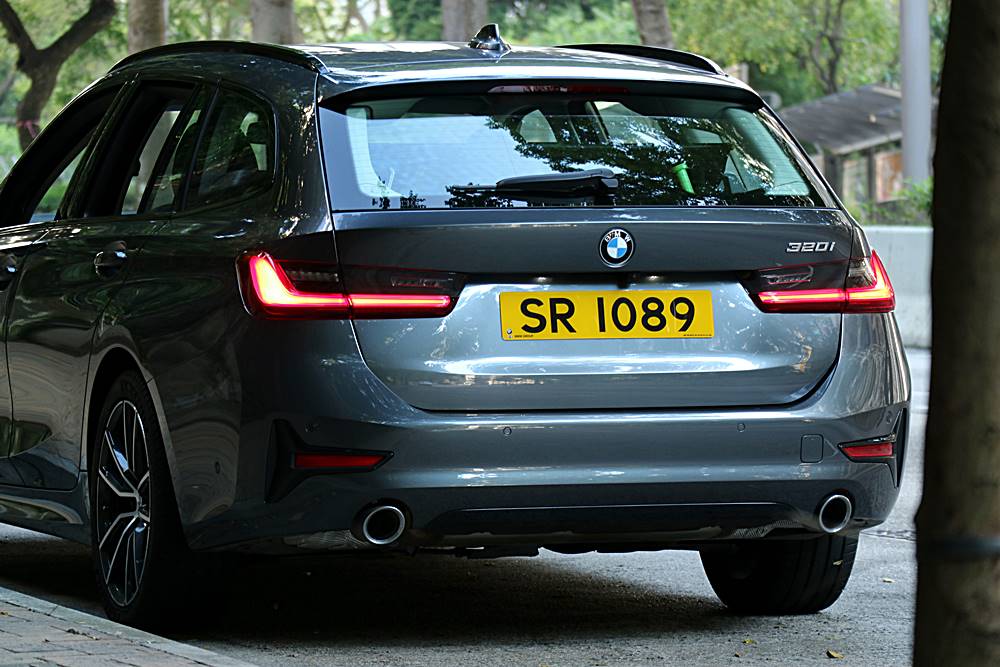 長測報告 BMW 320iA touring sport