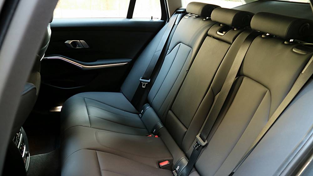 長測報告 BMW 320iA touring sport