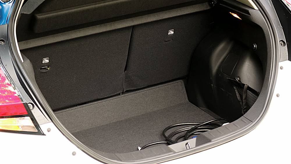 長測報告 Nissan Leaf Lux