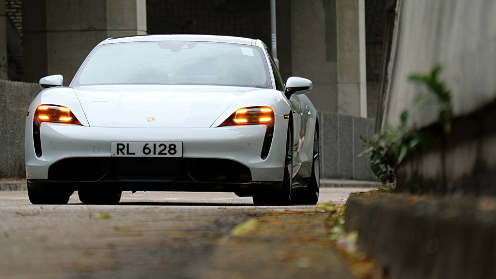 長測報告 Porsche Taycan Turbo S