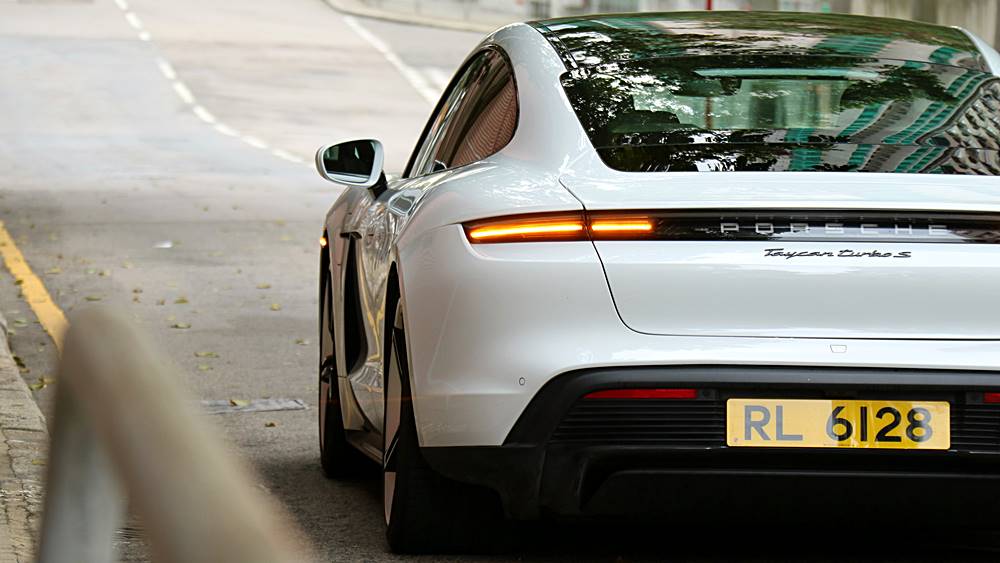長測報告 Porsche Taycan Turbo S