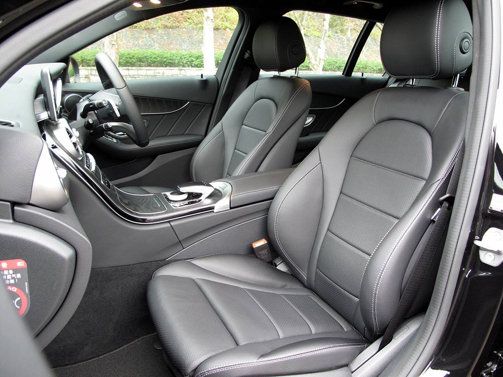 長篇 • 大論 Mercedes-Benz C 200 Estate