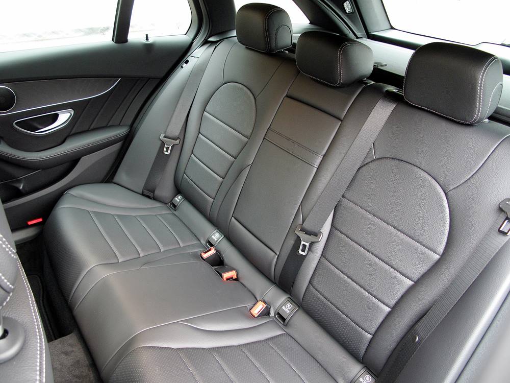 長篇 • 大論 Mercedes-Benz C 200 Estate