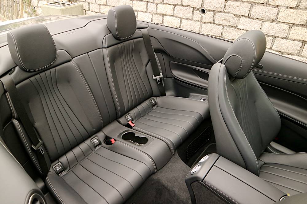 開篷型好多 Mercedes-Benz E 300 Cabriolet