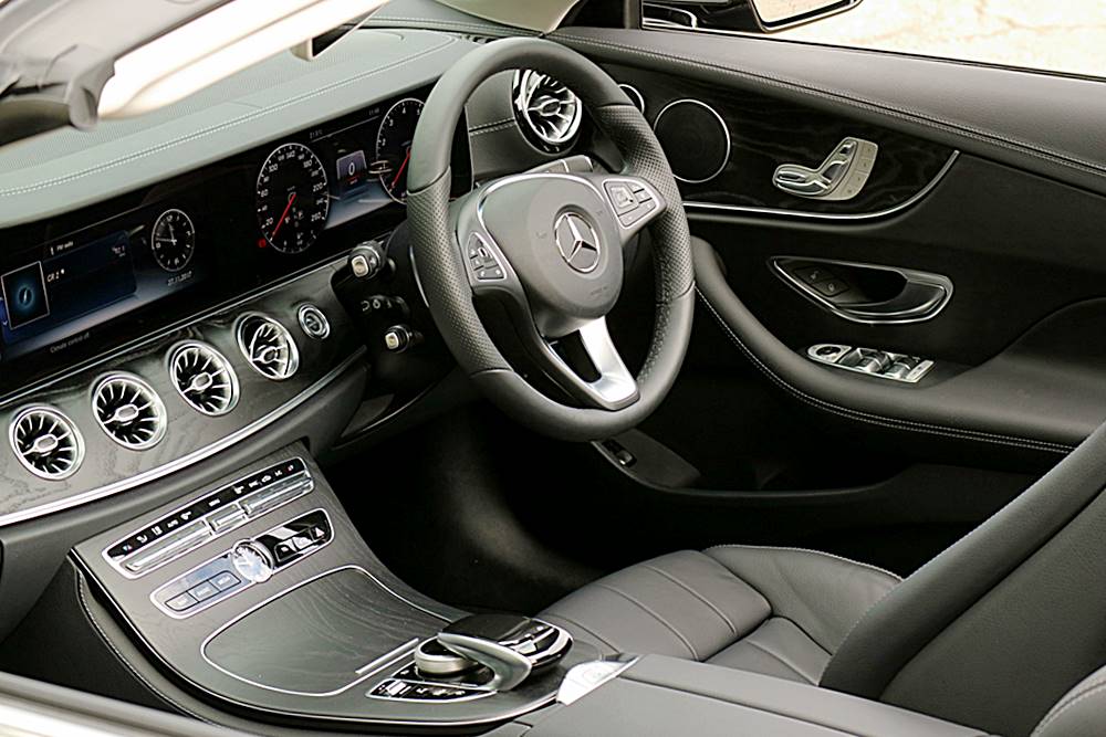 開篷型好多 Mercedes-Benz E 300 Cabriolet