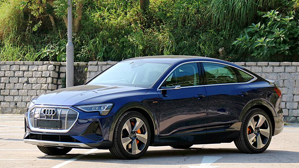 電子誘惑 Audi e-tron Sportback 55 quattro S line