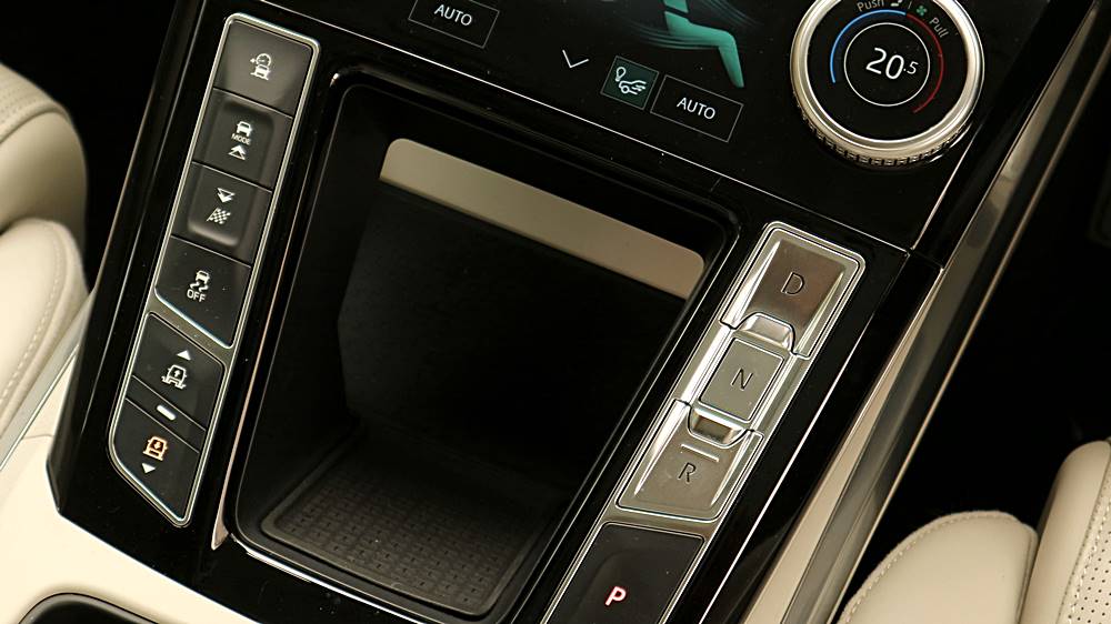 電子豹 Jaguar I-Pace EV400 AWD First Edition