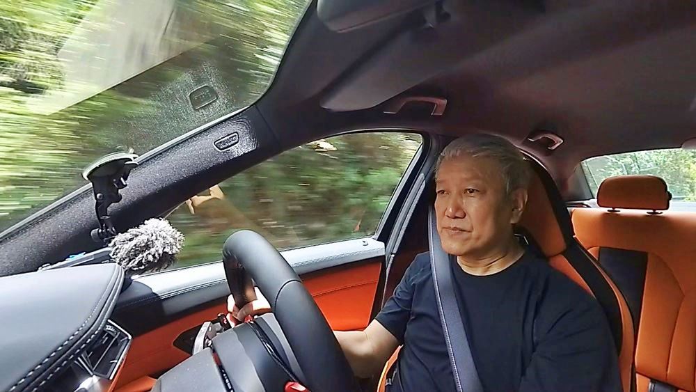 非常好劈 BMW M3 Competition