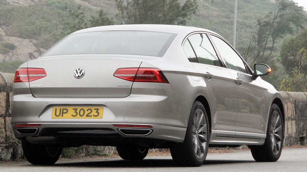 齊料 Volkswagen Passat 280 TSI ACT R-Line Sport SE
