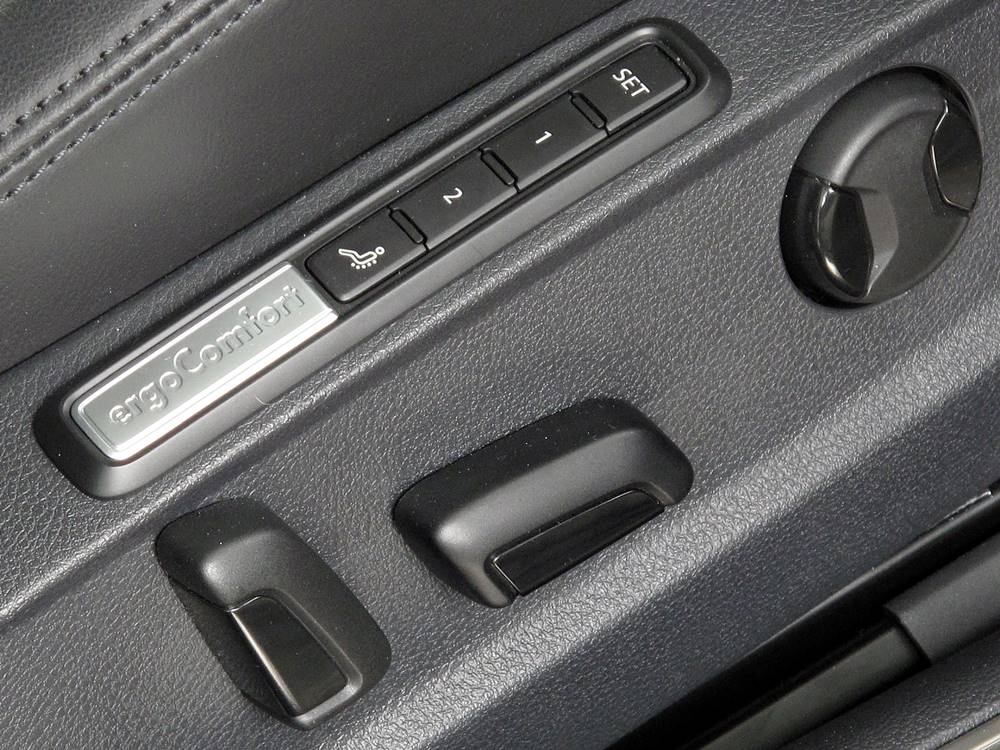 齊料 Volkswagen Passat 280 TSI ACT R-Line Sport SE