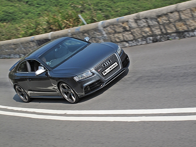 2010 Audi RS5 4.2 quattro