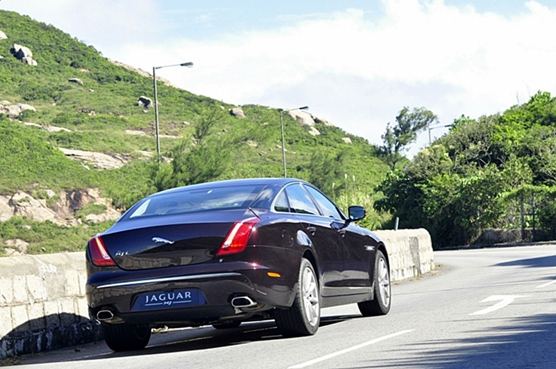 2010 Jaguar XJ 5.0 V8