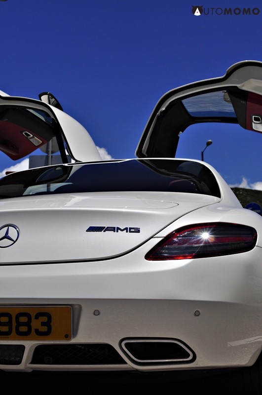 2010 Mercedes SLS AMG
