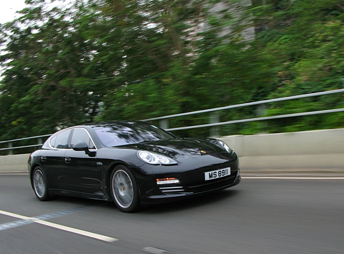2010 Porsche Panamera 4S