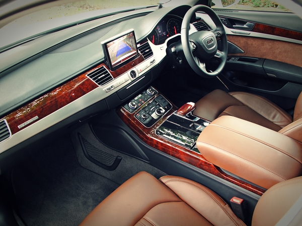 2011 Audi A8 LWB 3.0 TFSI quattro