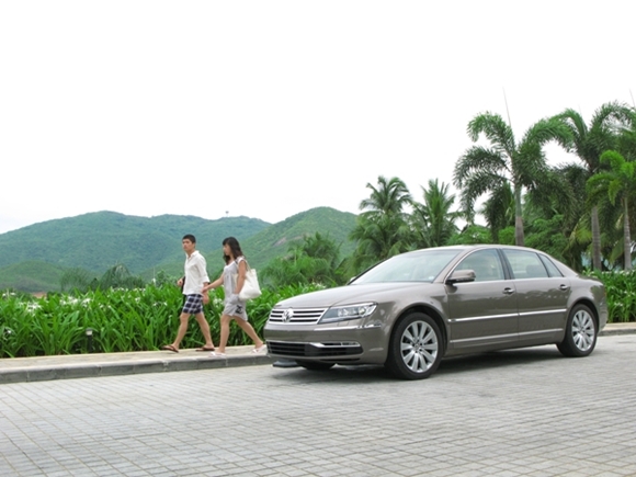 2011 Volkswagen Phaeton 3.6