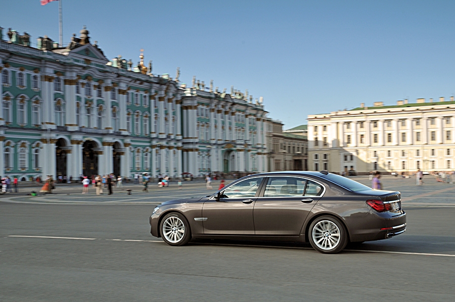 2012 BMW 7 Series