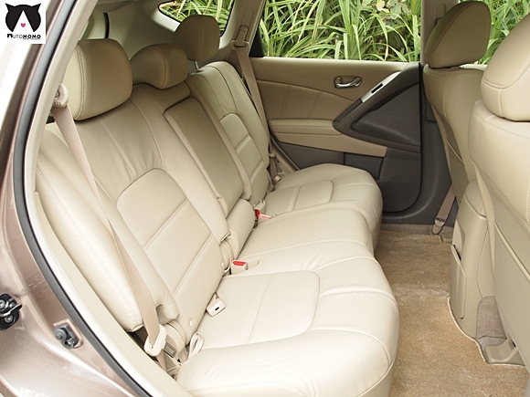 2012 Nissan Murano Green