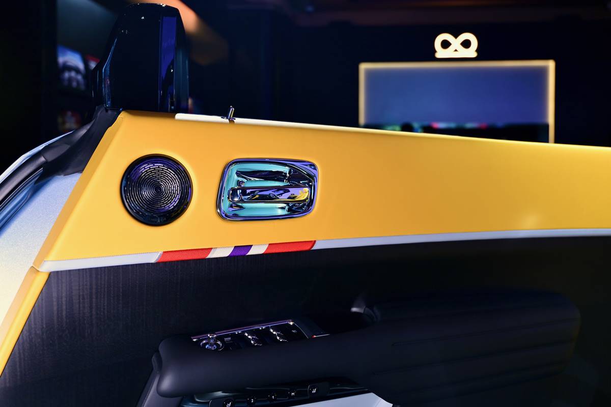 Black Badge Dawn Landspeed Collection