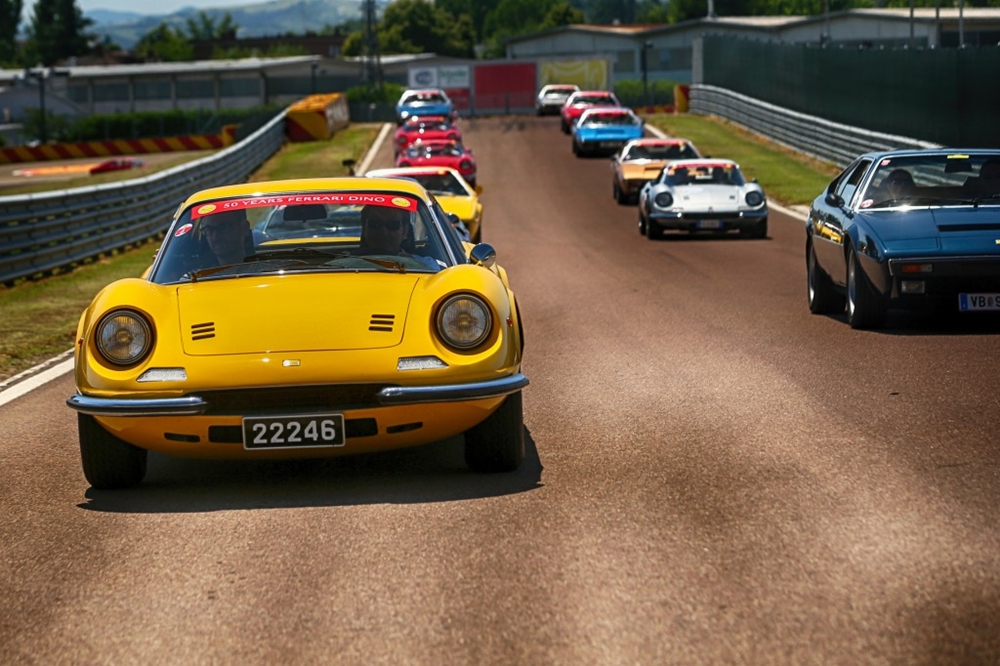 Dino車隊慶祝誕生50周年