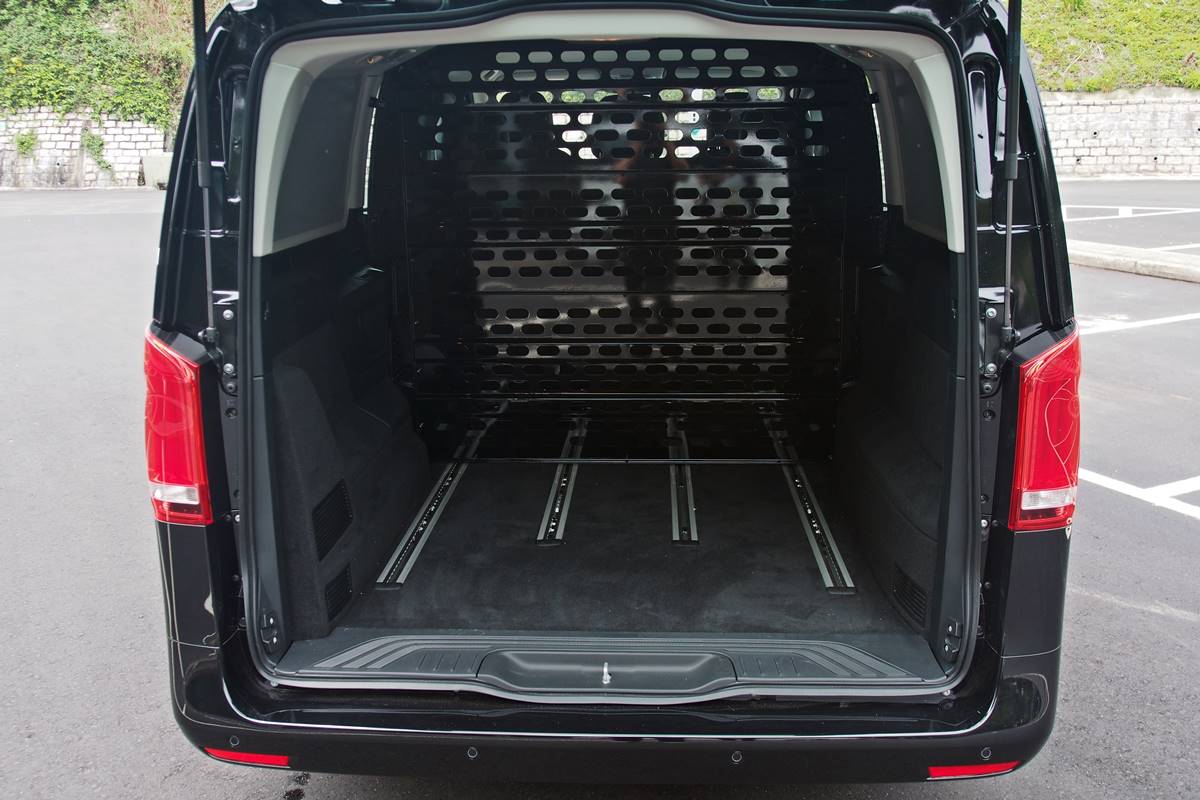 Mercedes-Benz eVito 電動客貨車