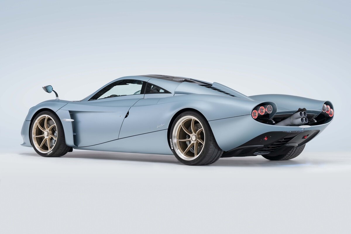 Pagani Huayra Codalunga