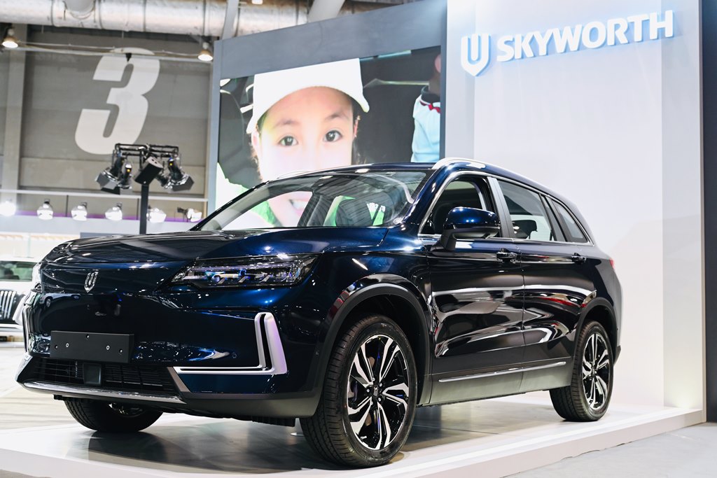 Skyworth-K全長4,720mm，闊1,908mm，高1,696mm，屬於中型呎碼的電動SUV。